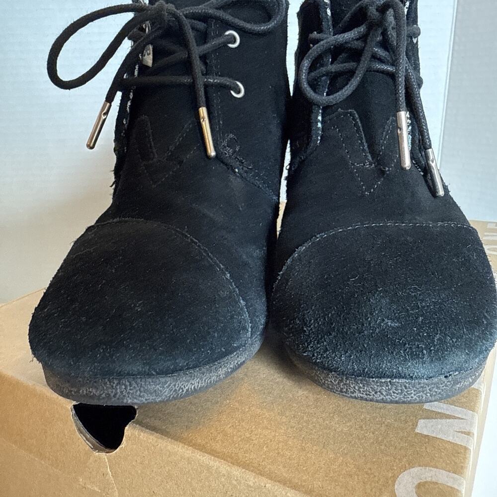 Toms Womens Desert Wedge Booties Black Suede Lace Up Boot Size 9